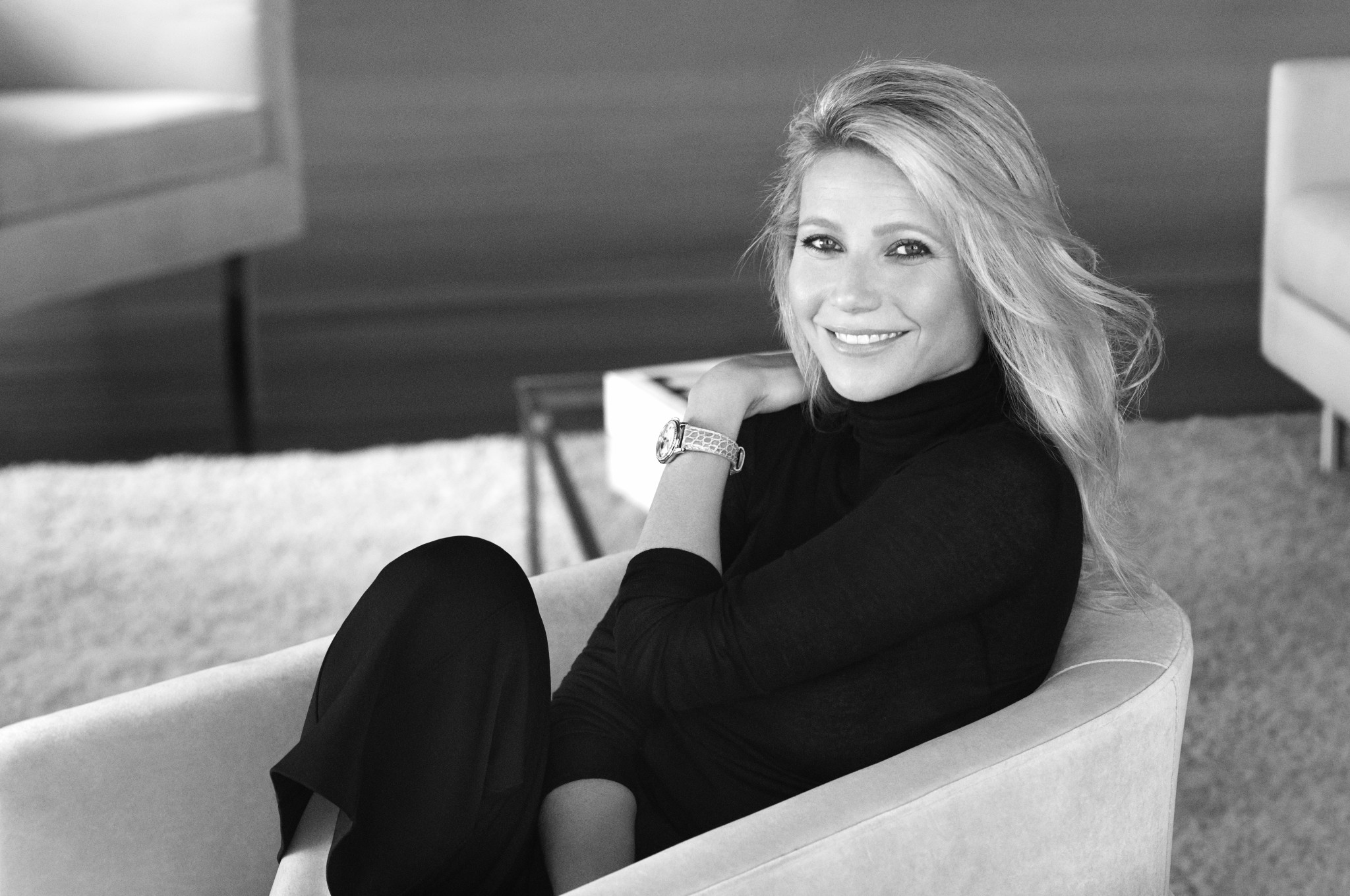 Frederique constant advertising image new ambassador gwyneth paltrow