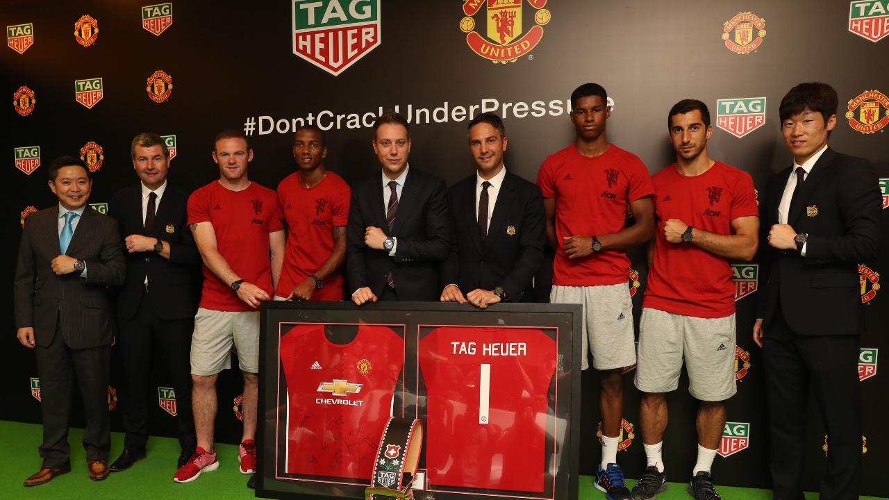 Manchester united tag heuer