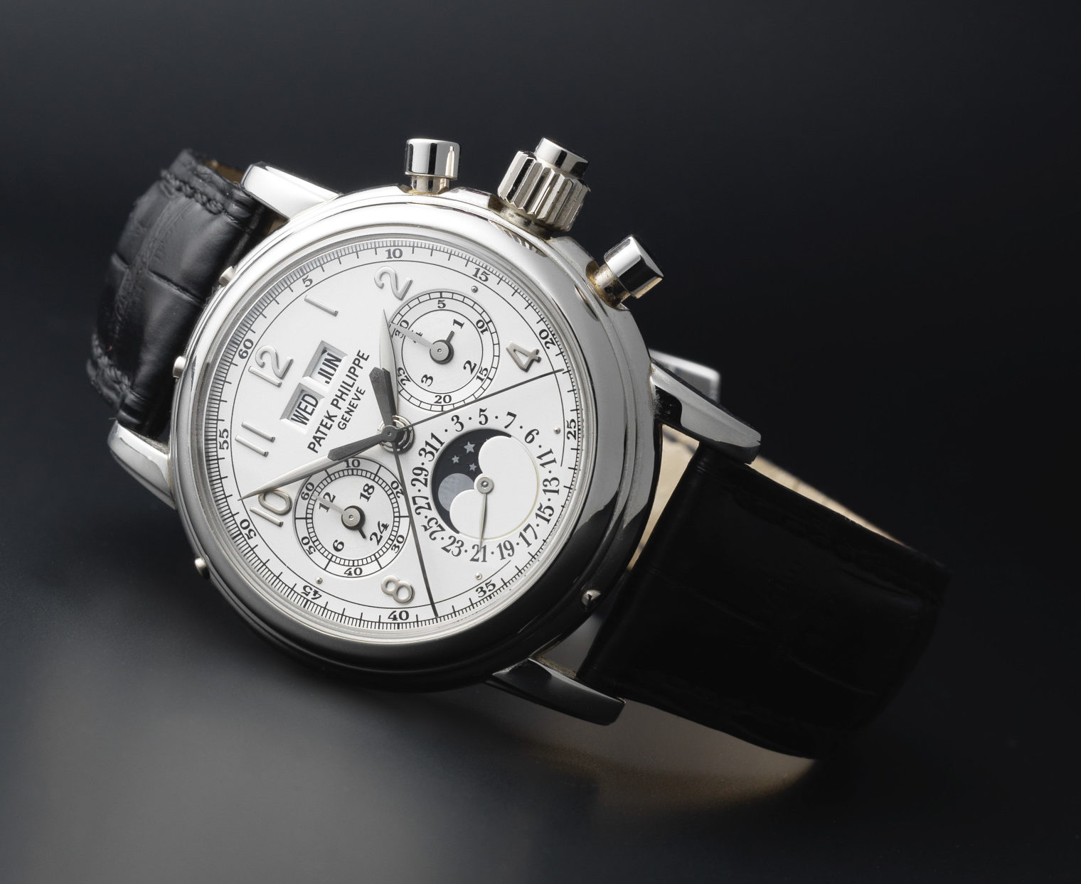 Patek philippe e1498130458367