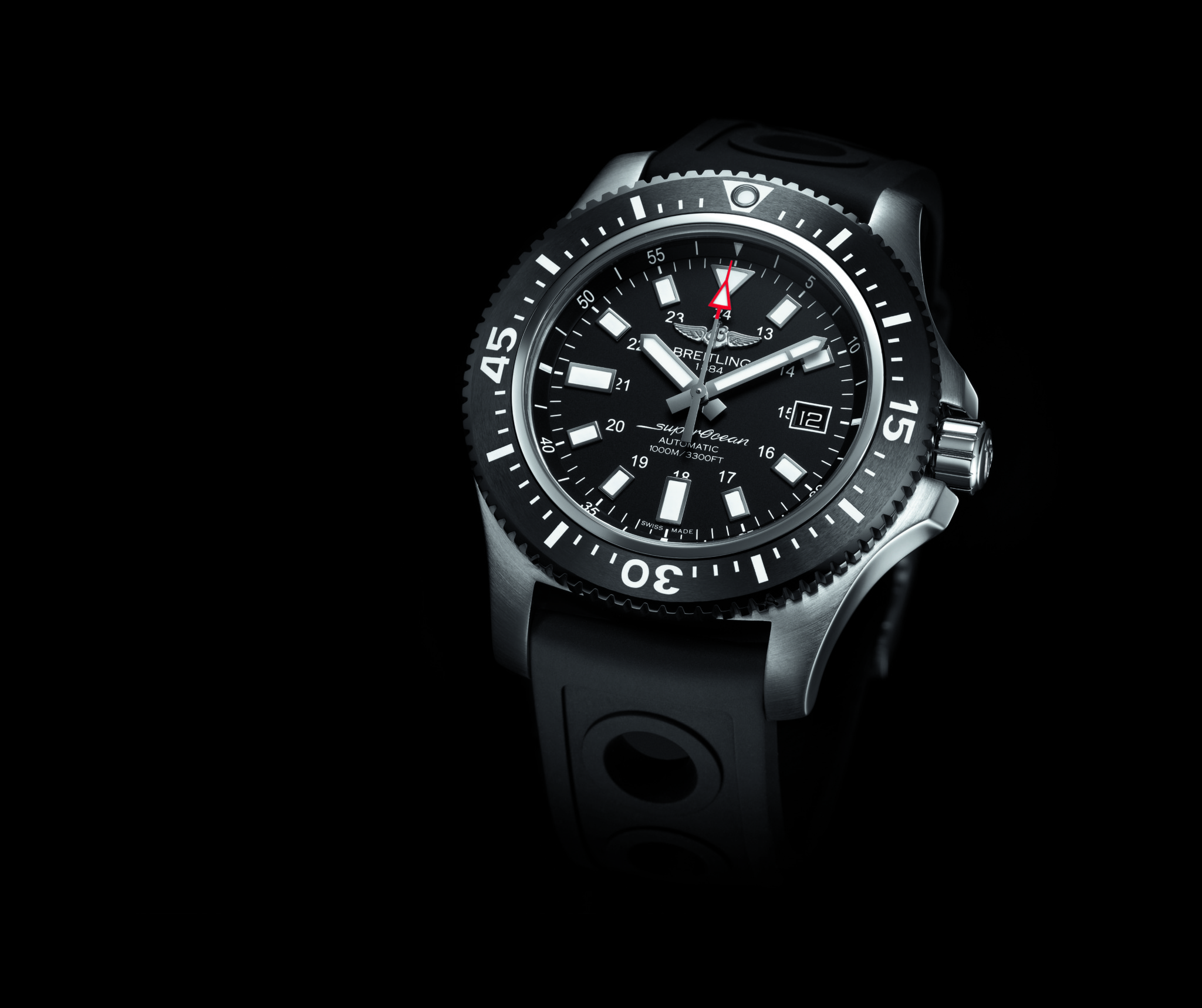 Superocean 44 special black dial 02