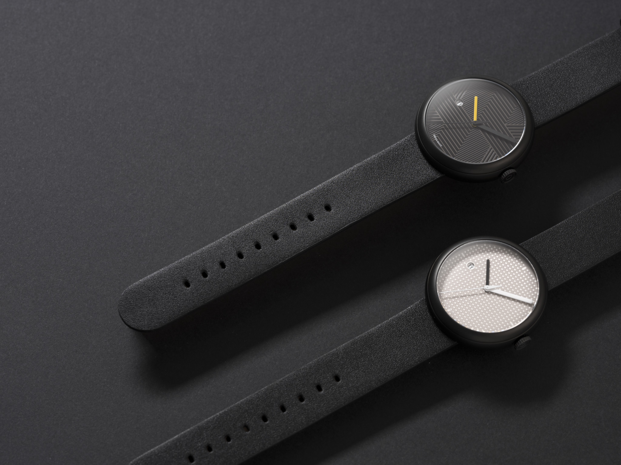 Objest-automatic-watch-pair