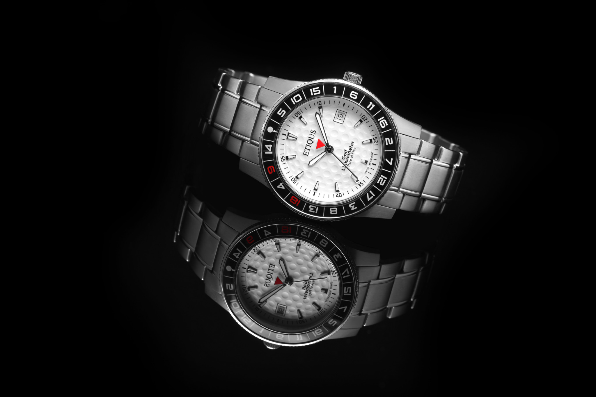 Etiqus sport tour model 9118 - the bezel isn’t just practical but is also a handy way of identifying the wearer as a golfer to other enthusiasts.