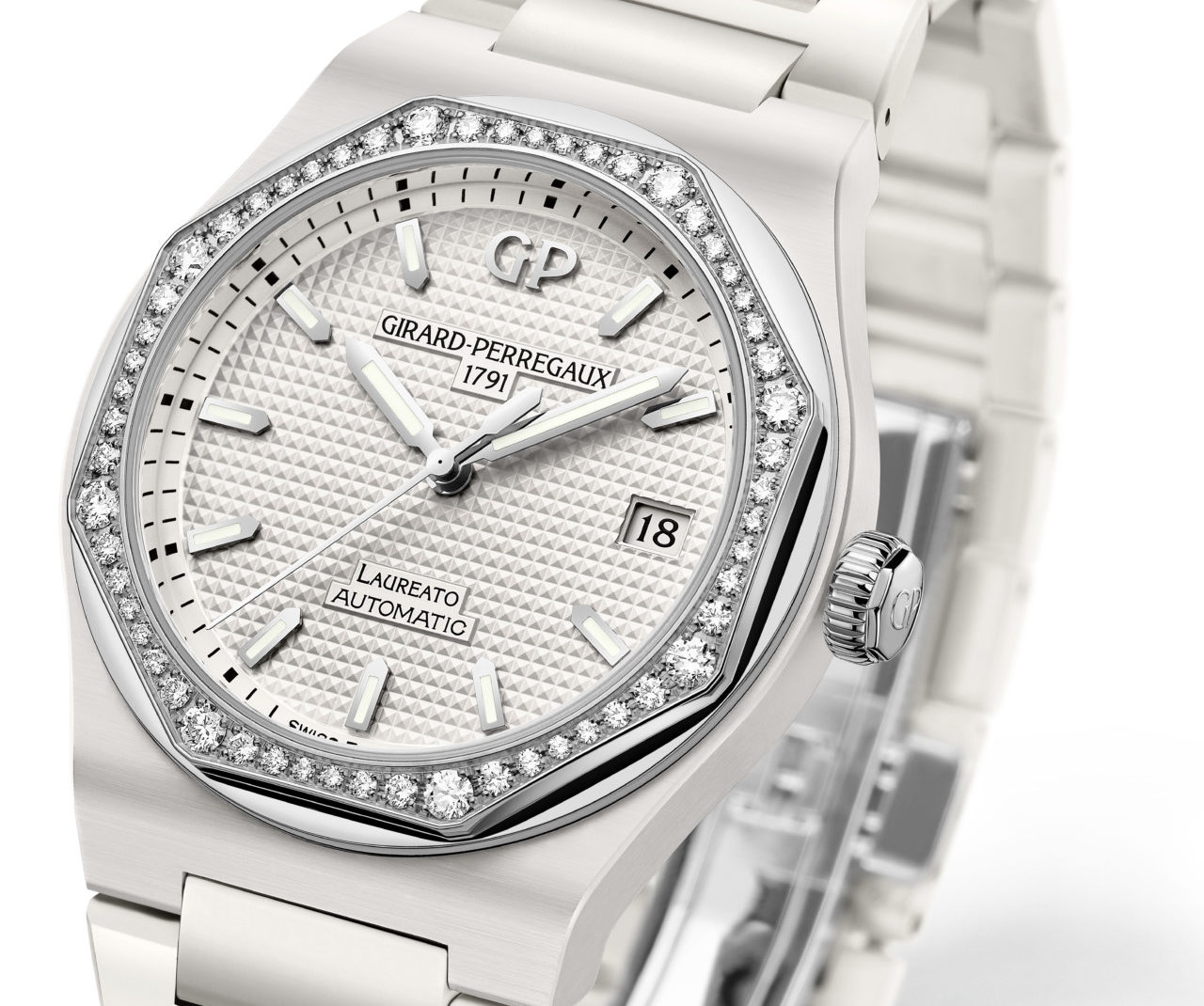 Laureato white ceramic e1515517016488