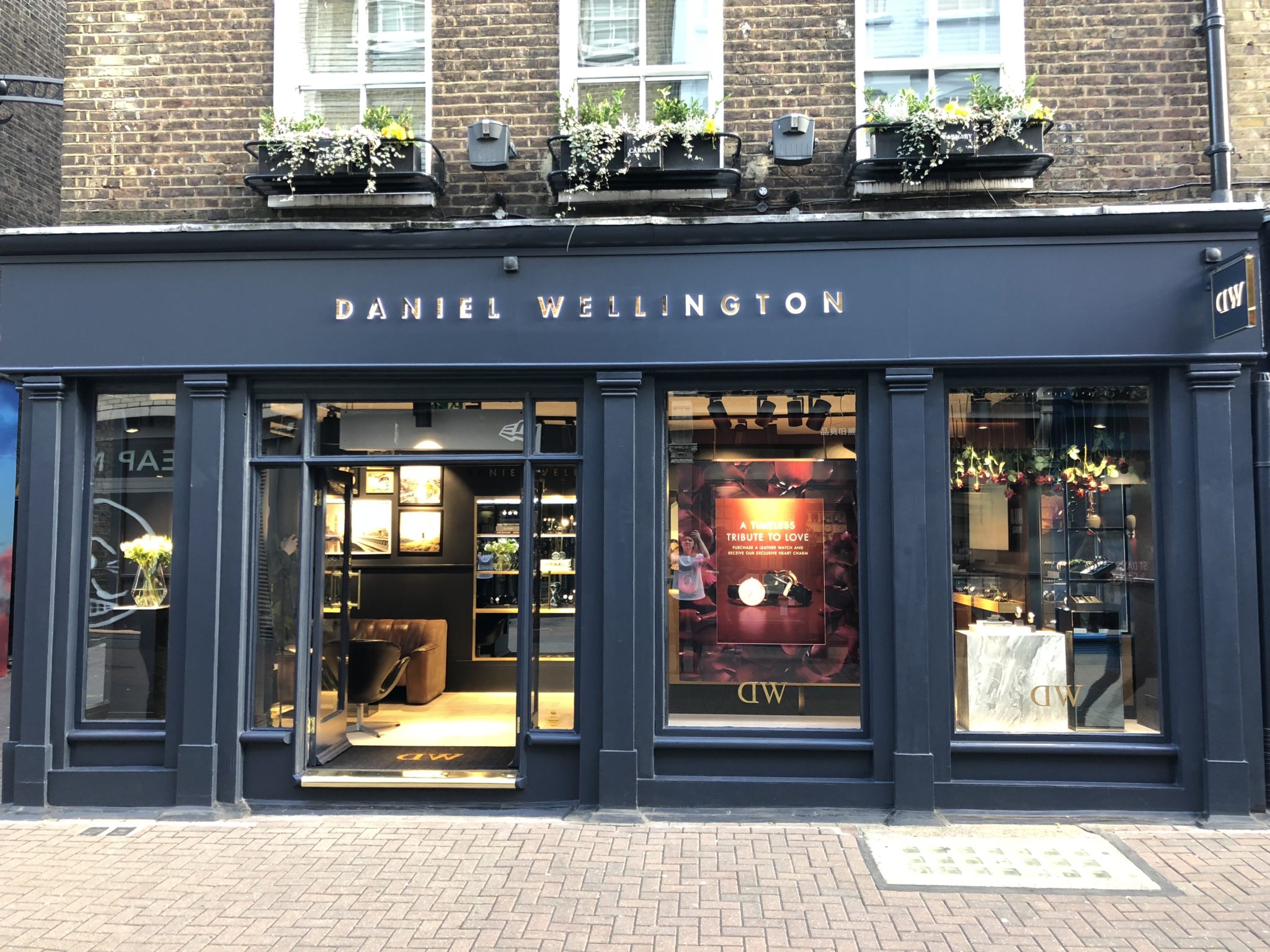 Daniel wellington carnaby street