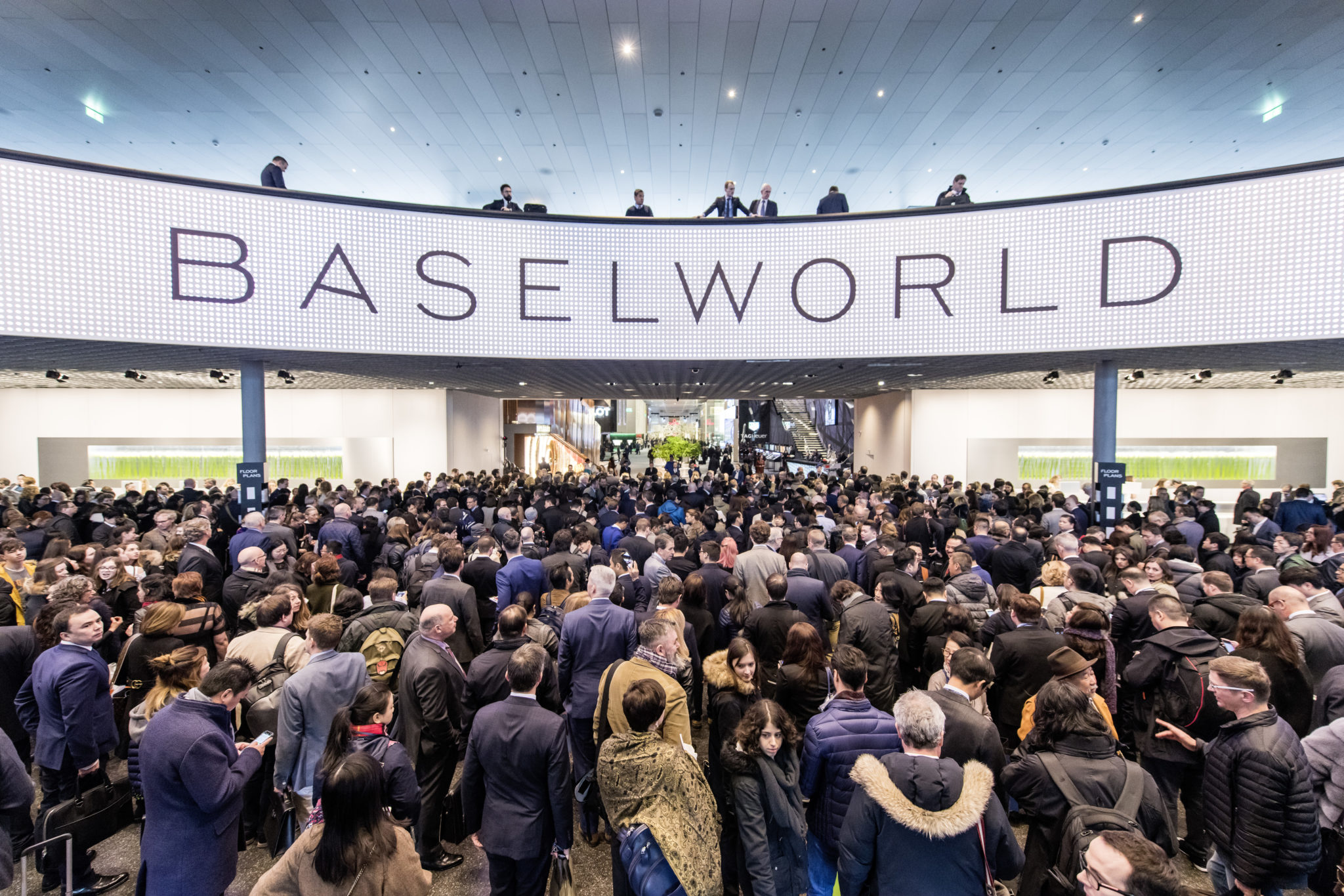 Baselworld crowd