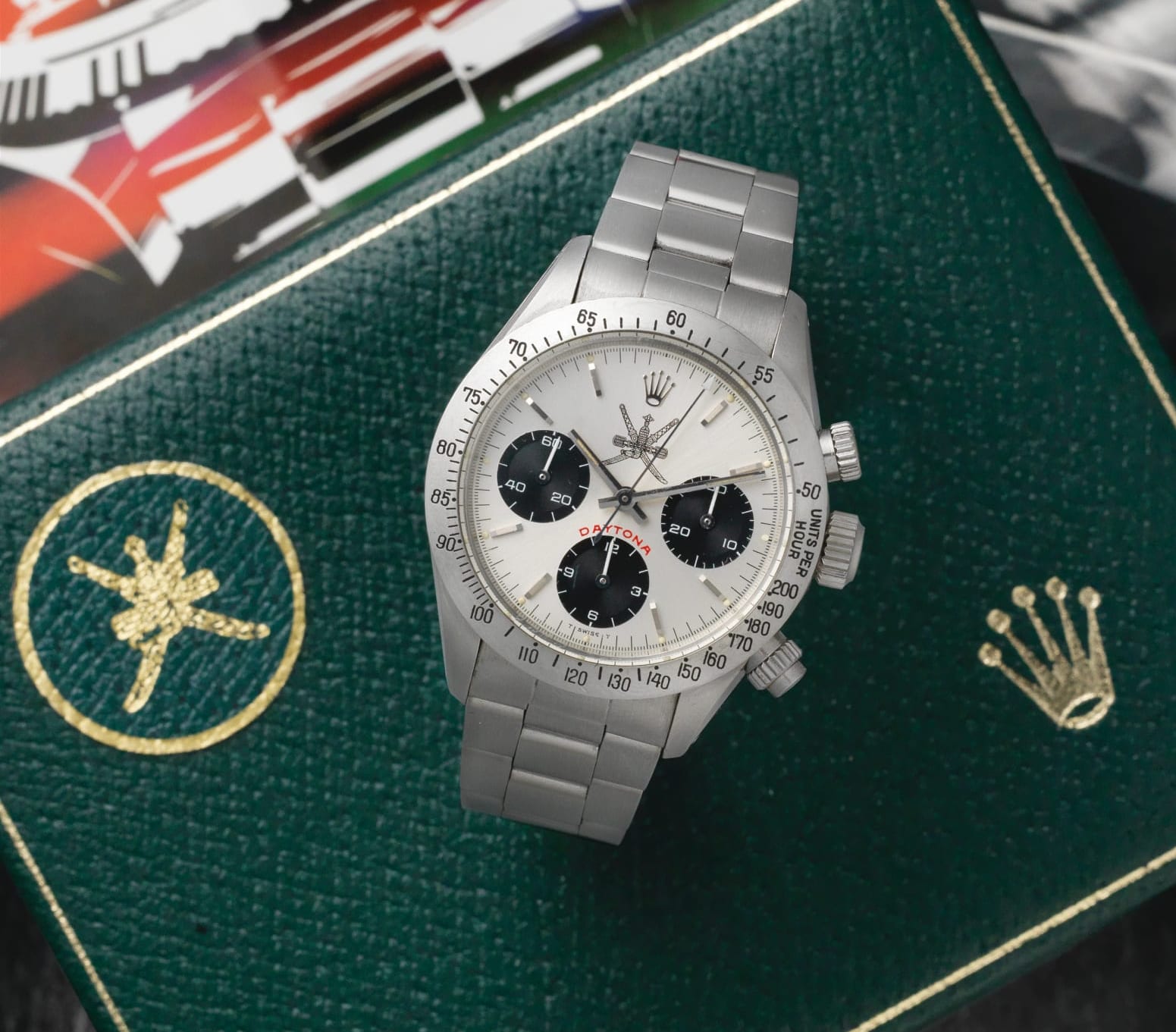 Lot 98 khanjar dial cosmograph daytona 2 e1575975100662