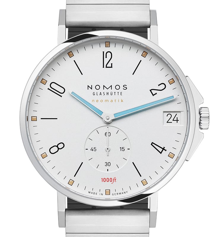 027 nomos tangente club sport neomatik 42 date group e1578056236381