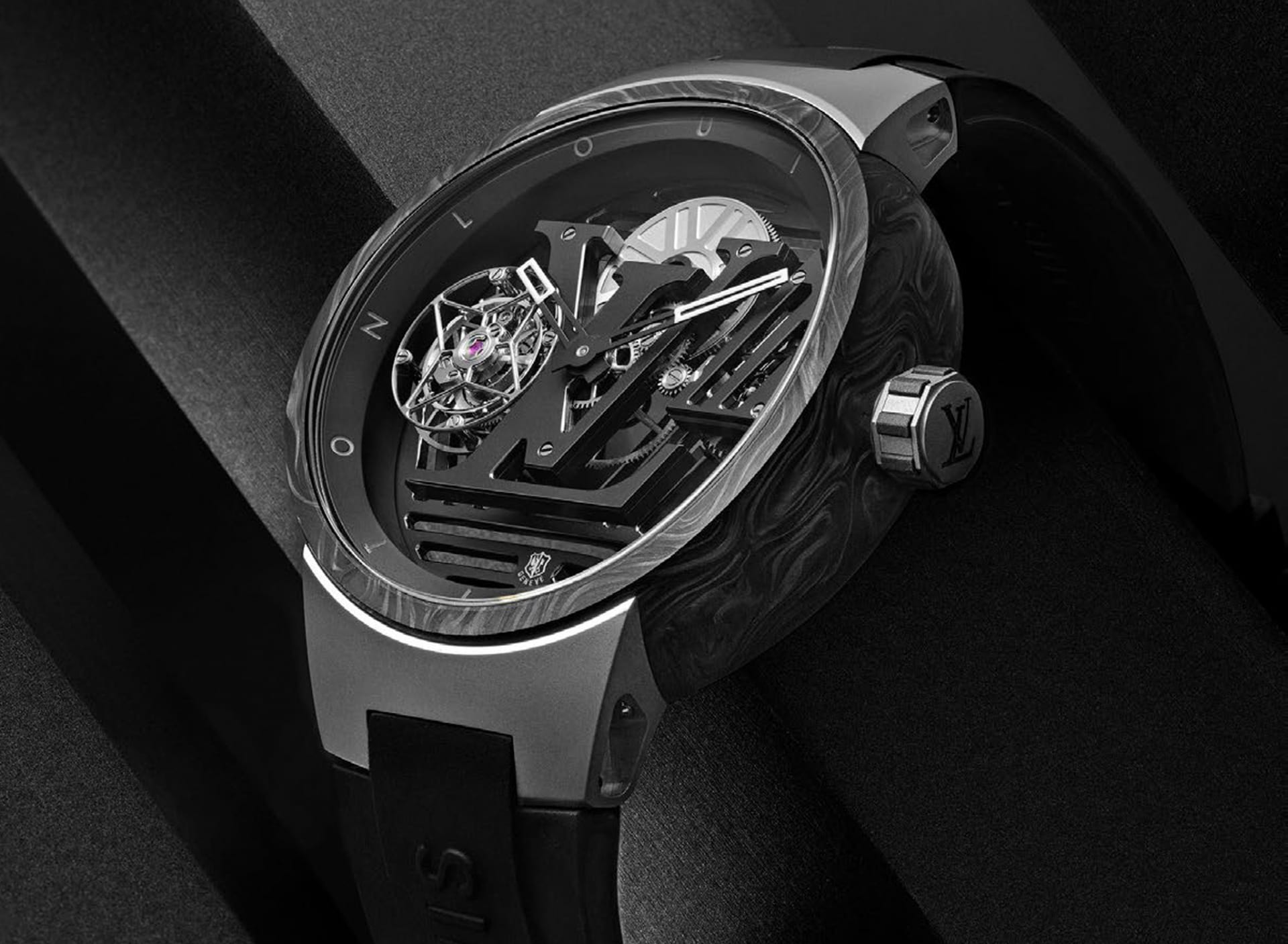 Louis Vuitton Uses Advanced Materials And Watchmaking Skills In 2020  Tambour Curve Flying Tourbillon