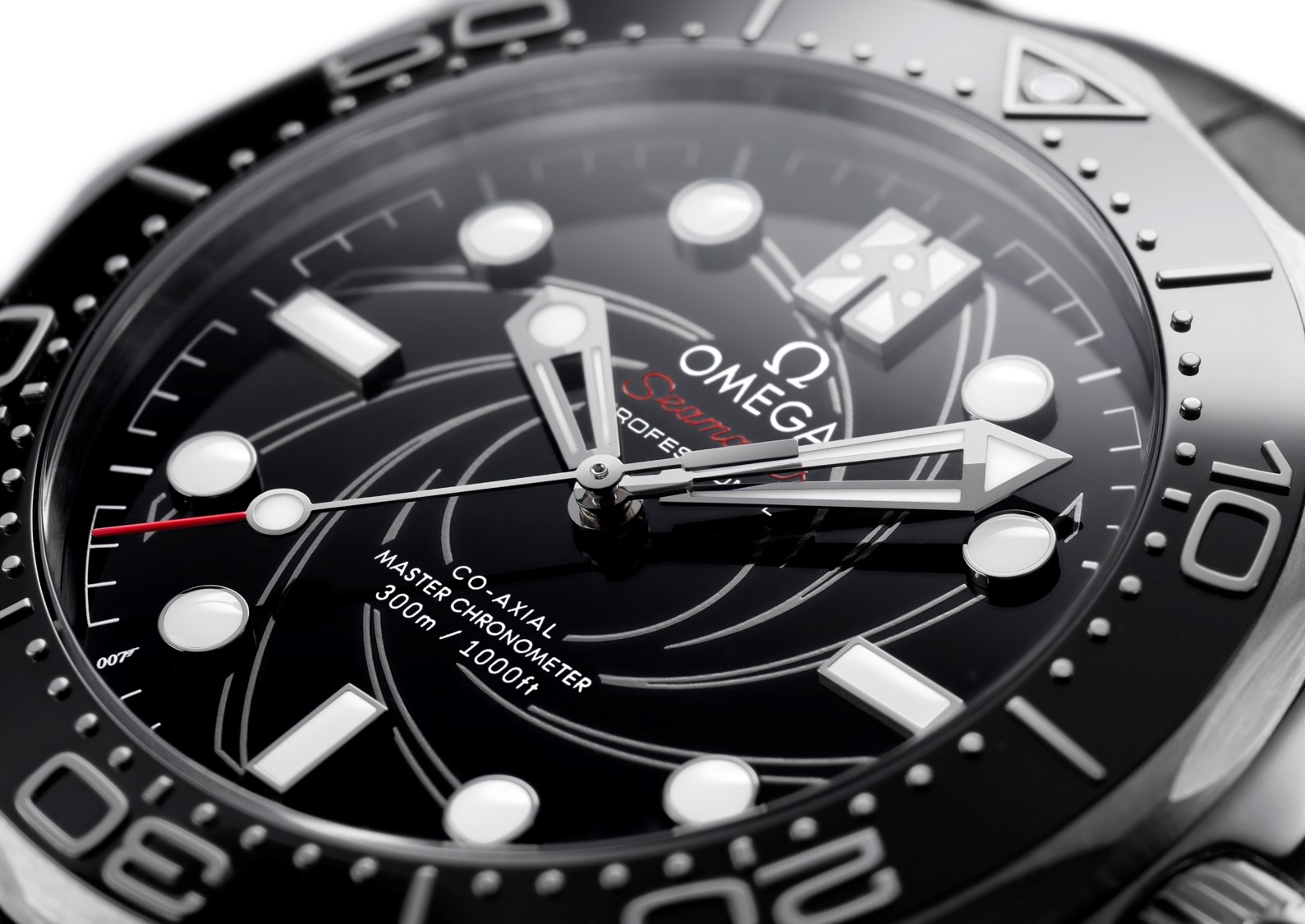 Omega seamaster diver 300m james bond 1