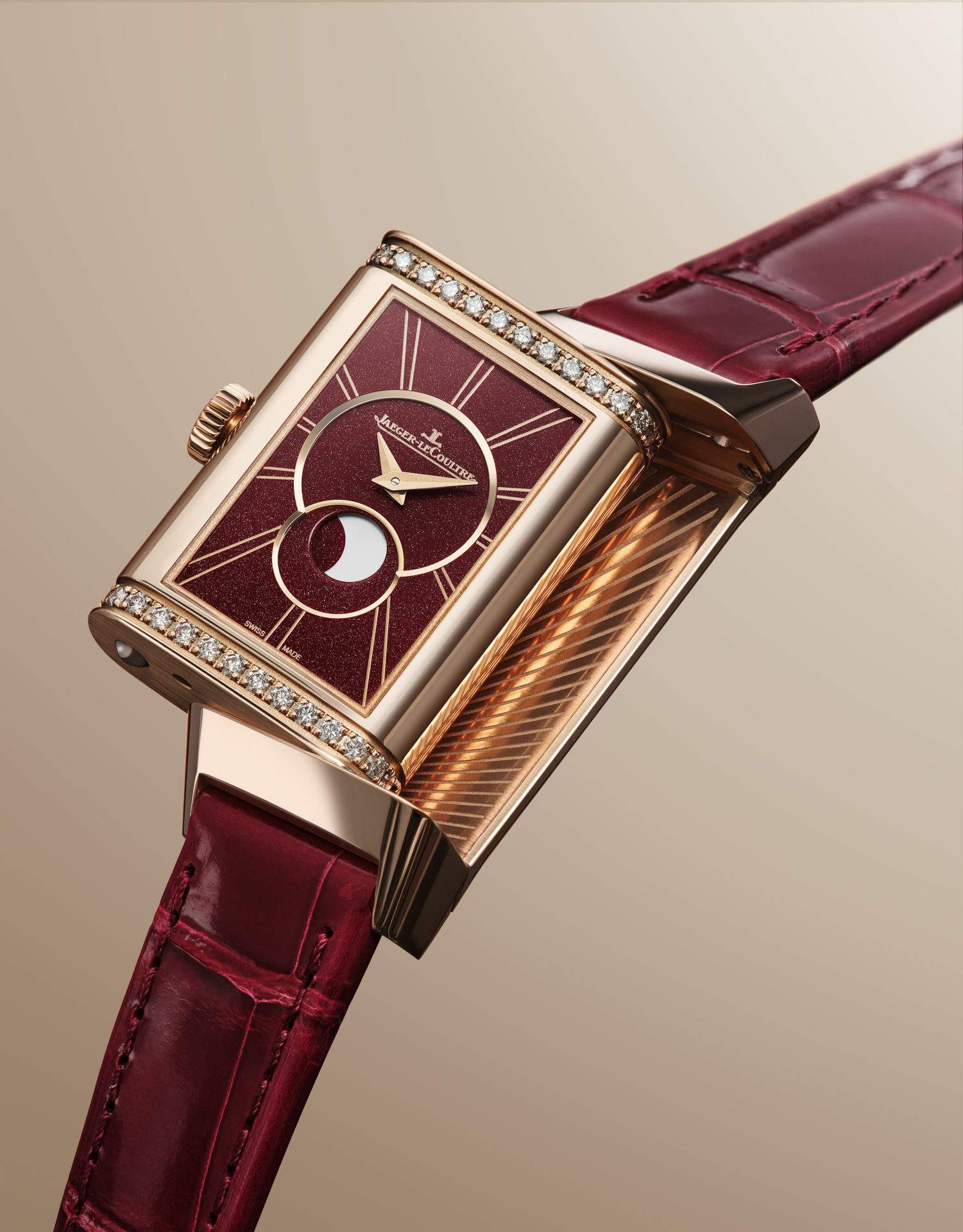 2021 reverso one q3352420 close up