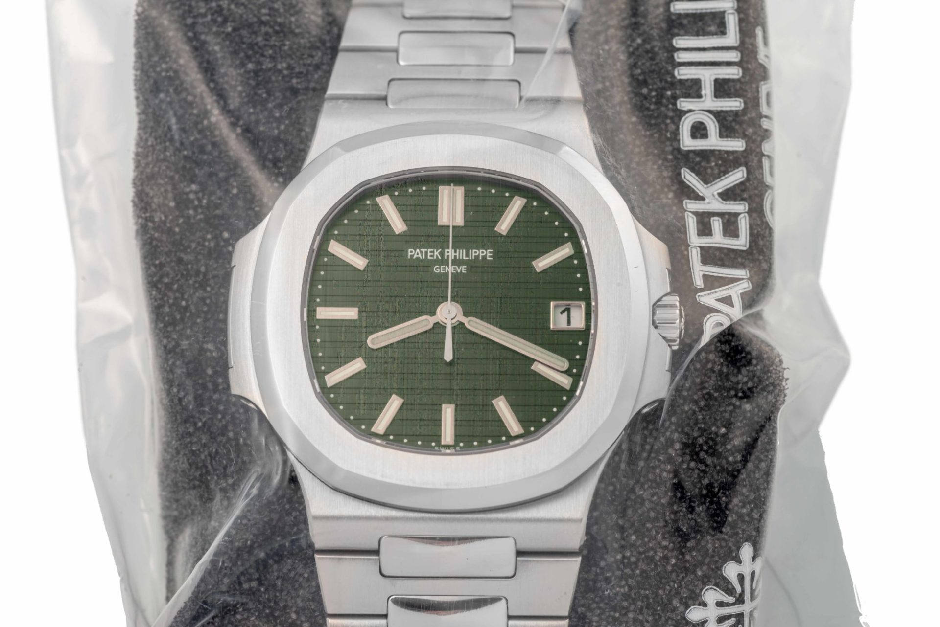 Patek philippe factory sealed nauilus 5711 olive green