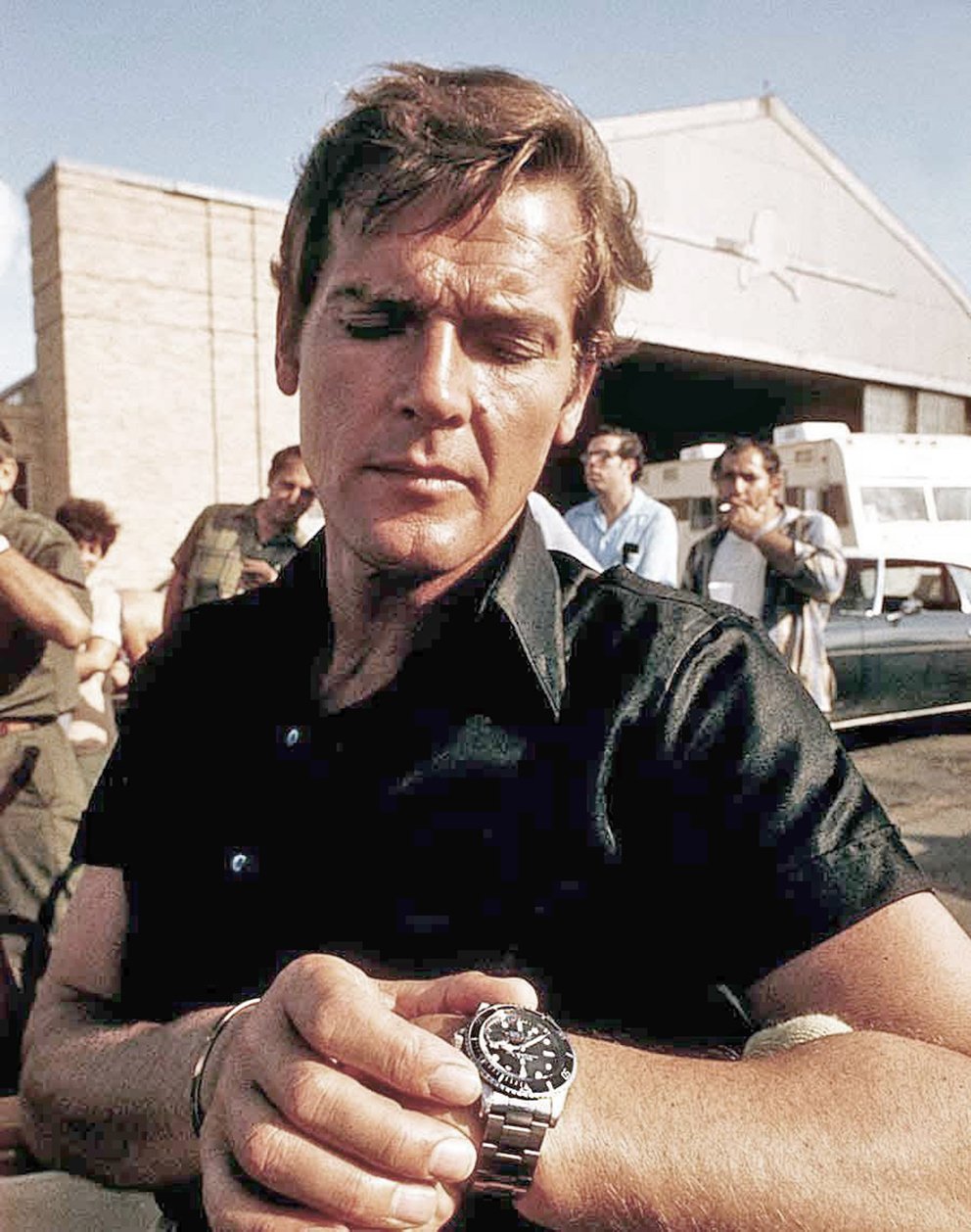 Roger moore and his rolex 5513 submariner credit twitter