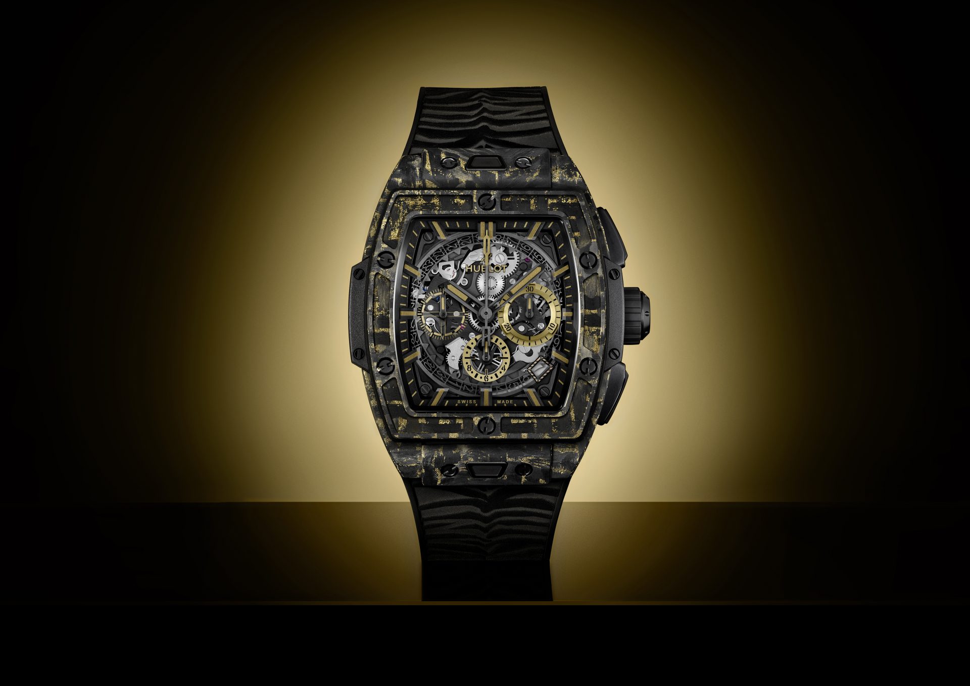 Hublot spirit of big bang carbon gold tiger 642. Qx. 0113. Rx. Tig22 pr hr b 4