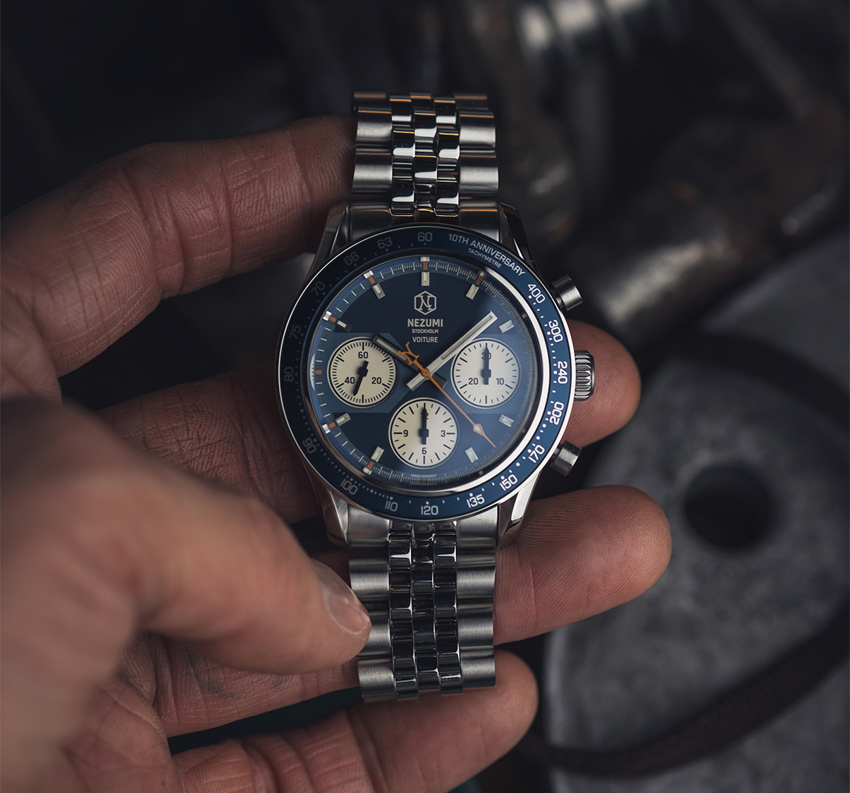 Sweden s Nezumi Introduces Its First Hand Wound Chronograph