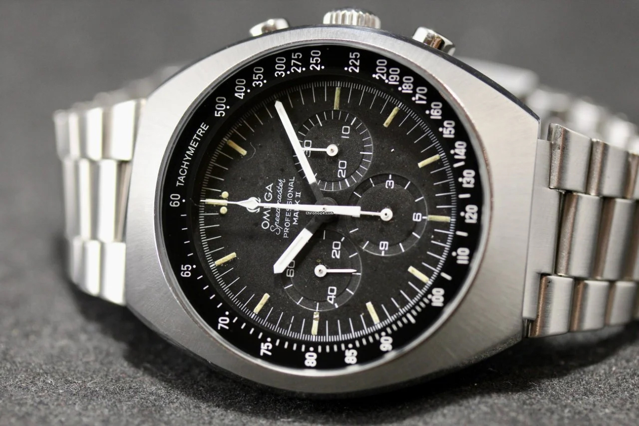 Omega speedmaster mark ii