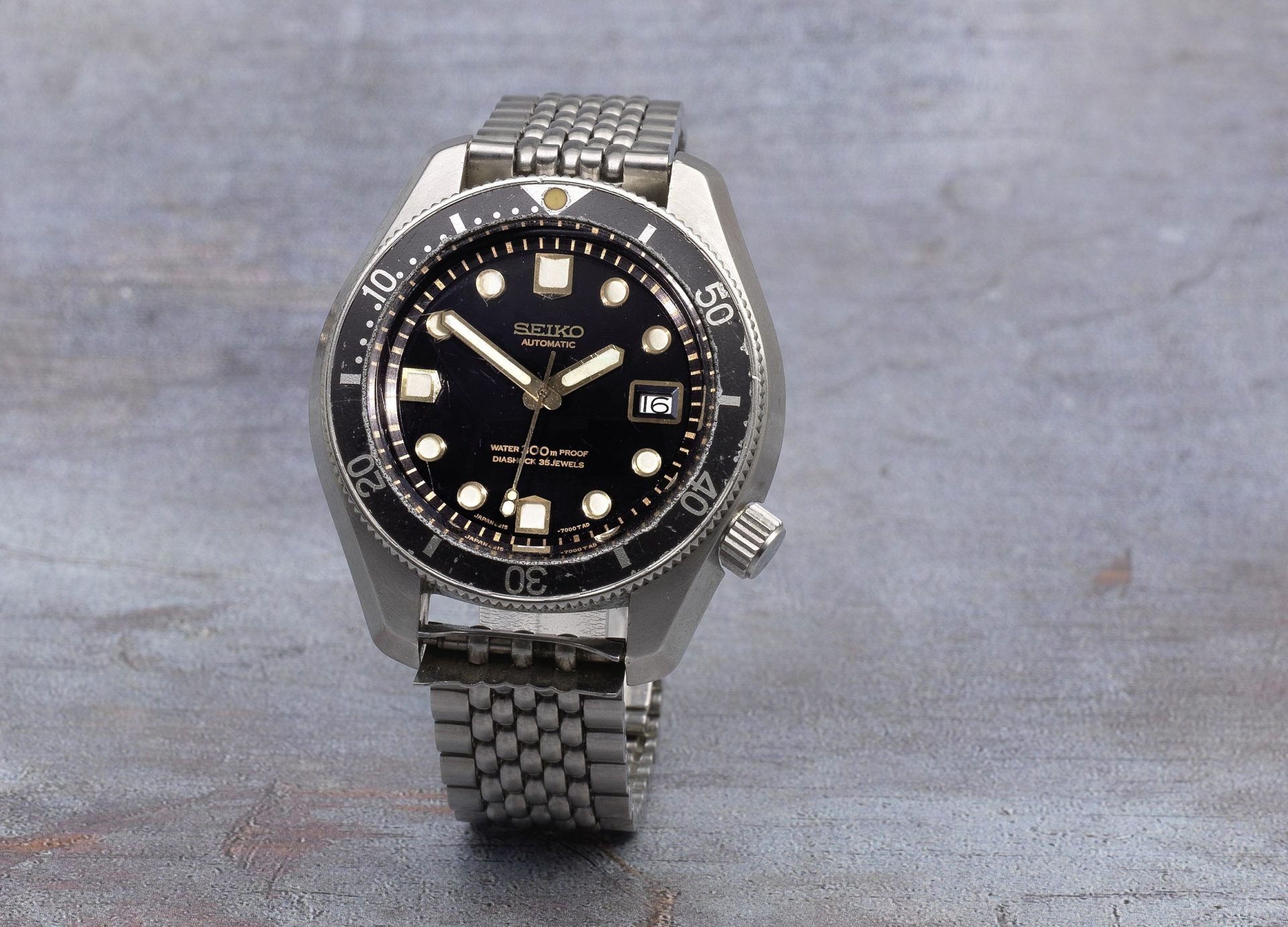 A rare seiko stainless steel automatic divers calendar bracelet watch sold by bonhams in june 2021 for 5500 the the joint highest sale price for a seiko listed on the saleroom