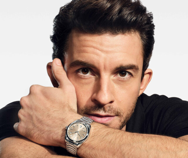 Bridgerton Star Jonathan Bailey Face For Omega