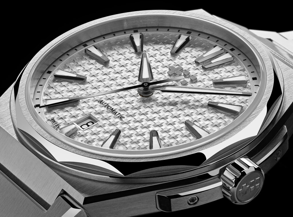 Christopher Ward goes for full integration with The Twelve 2 Christopher Ward