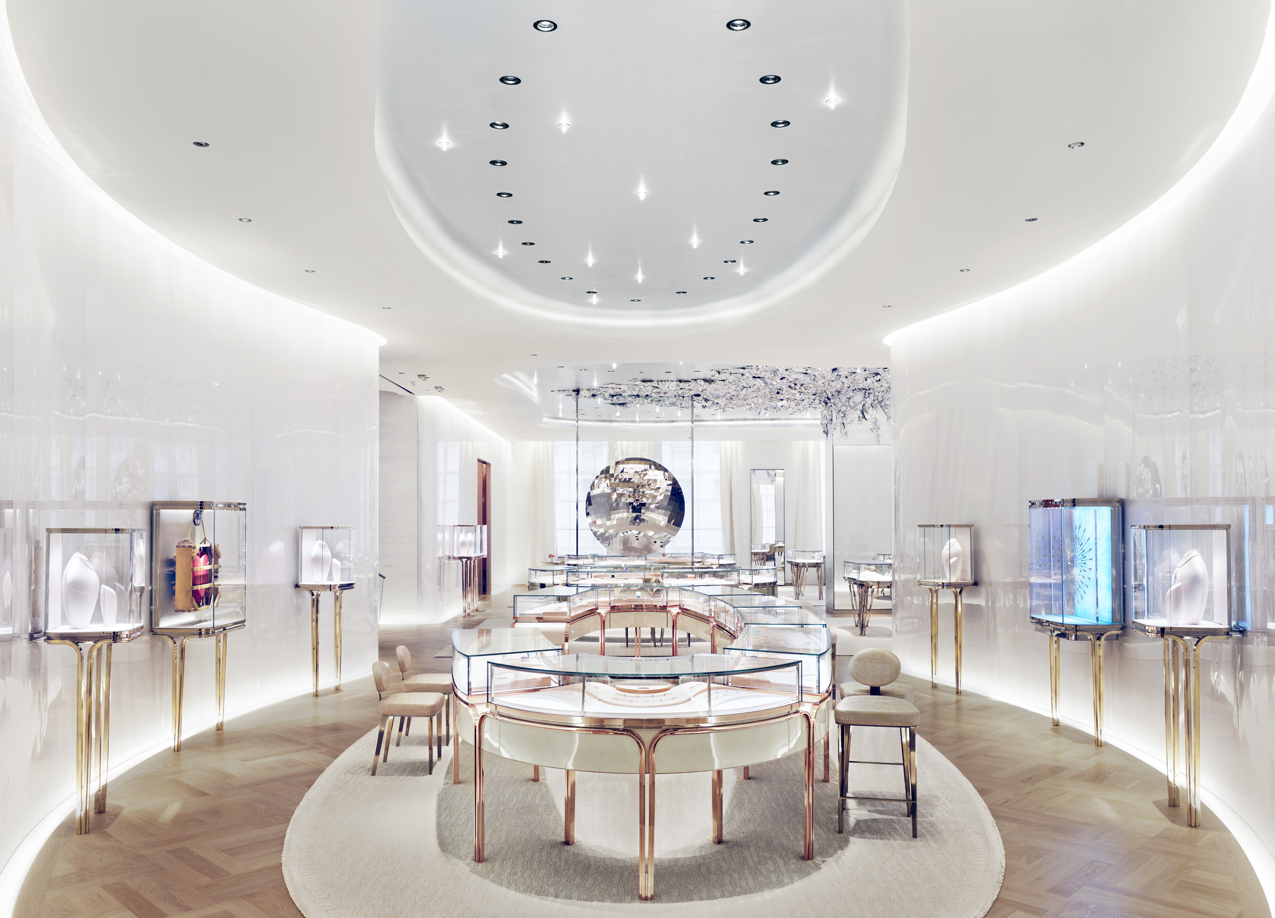 Tiffany's ﻿New York Flagship Receives a ﻿Lustrous Reinvention