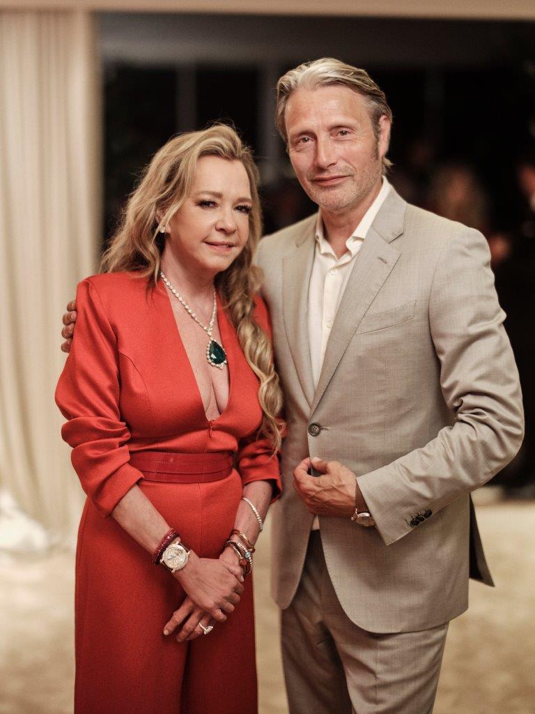 230517 mads mikkelsen caroline scheufele jp