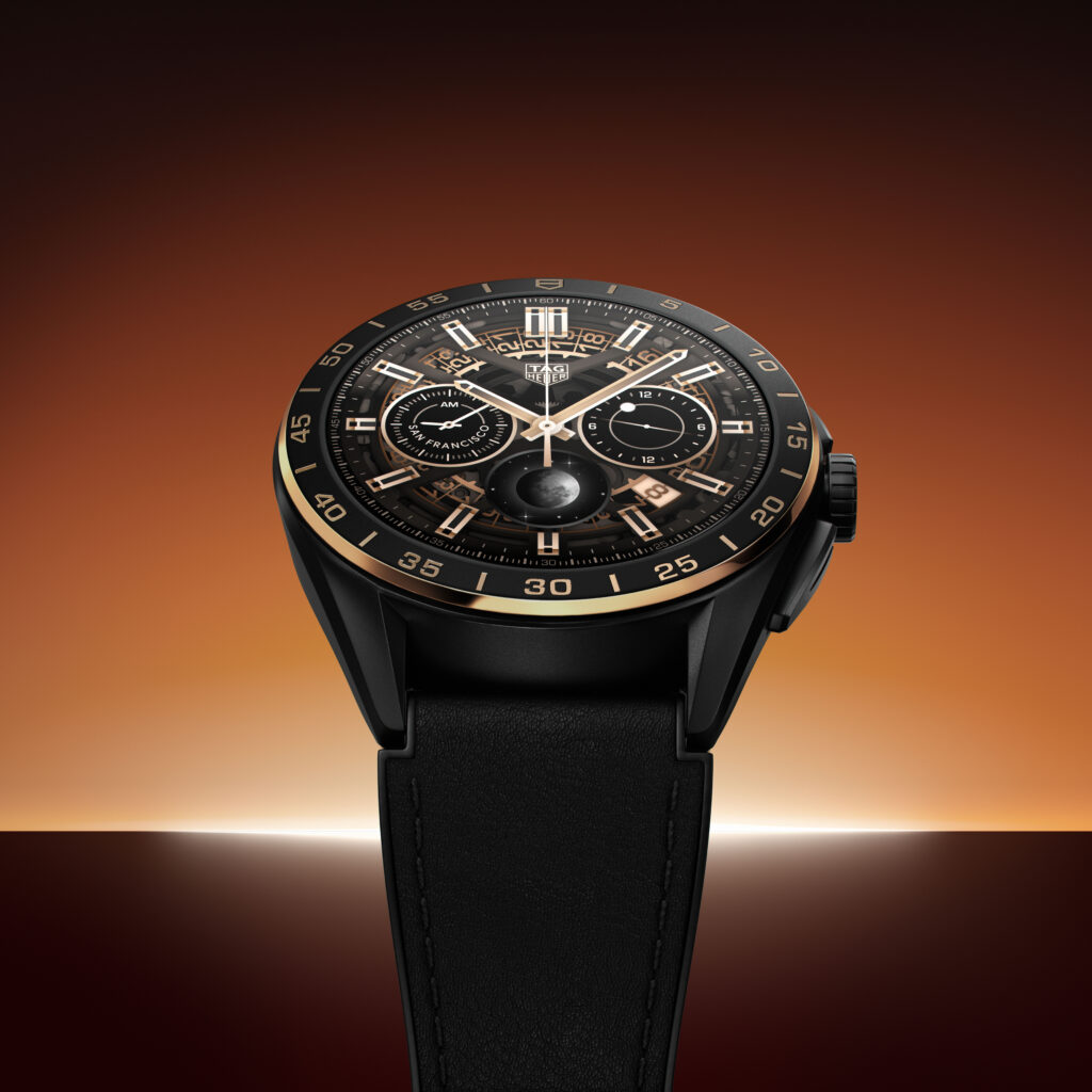 TAG Heuer Turnsup The Lux With Golden Connected Smartwatch
