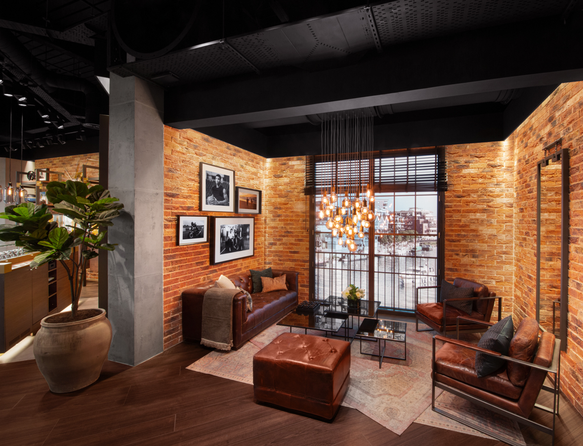 Breitling's Boutique Network Expands To 25 In The UK With Two Fresh