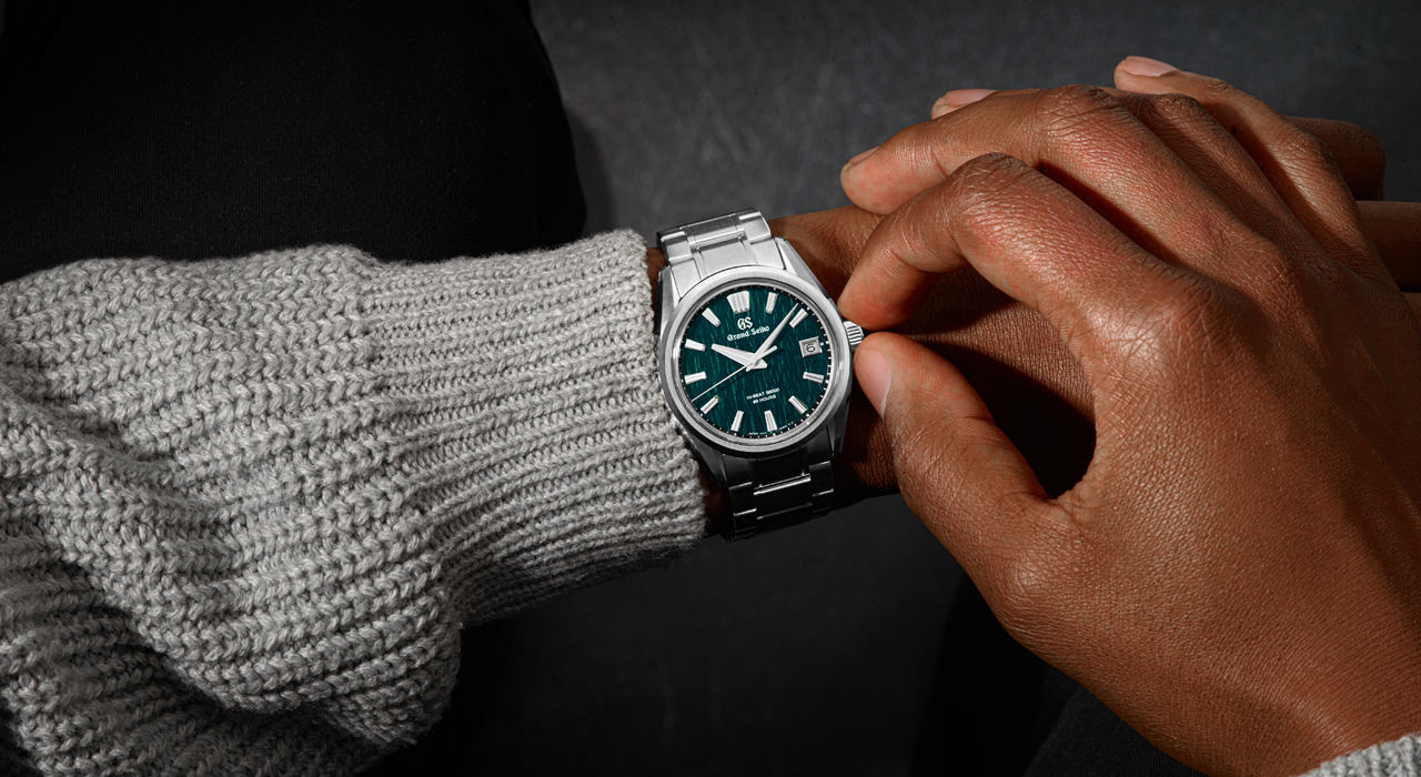 Professional watch ecommerce photography by Kalory