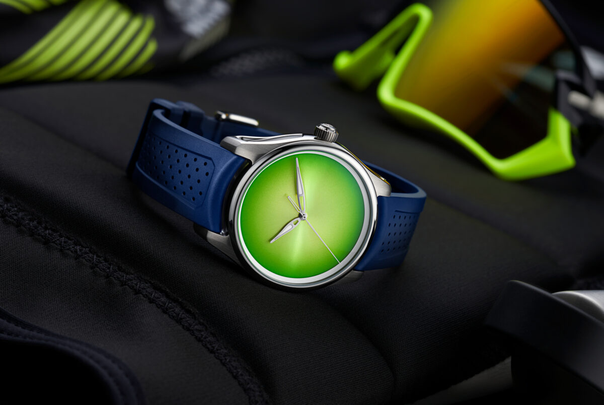 H. Moser & Cie Creates Pioneer Centre Seconds With A Traffic