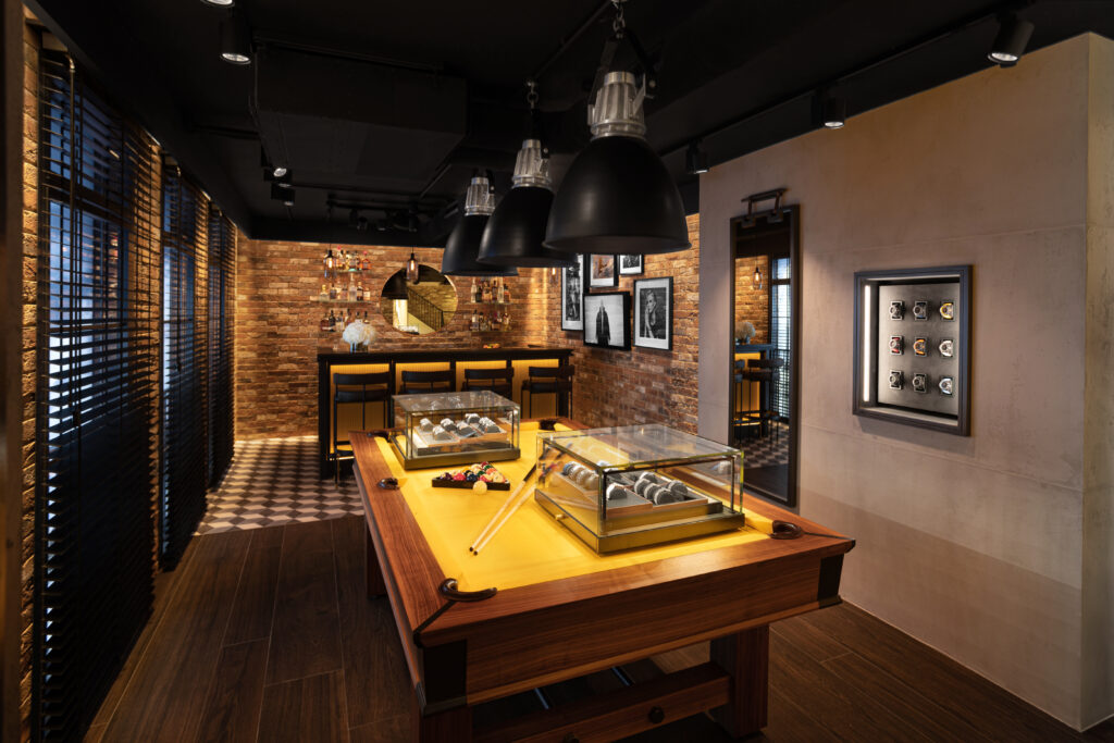 百年灵精品店 Breitling Knightsbridge 14