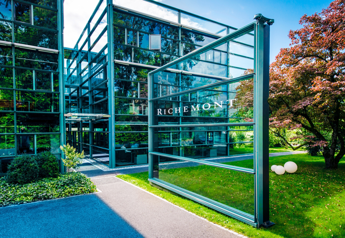 Van cleef & arpels richemont hotsell
