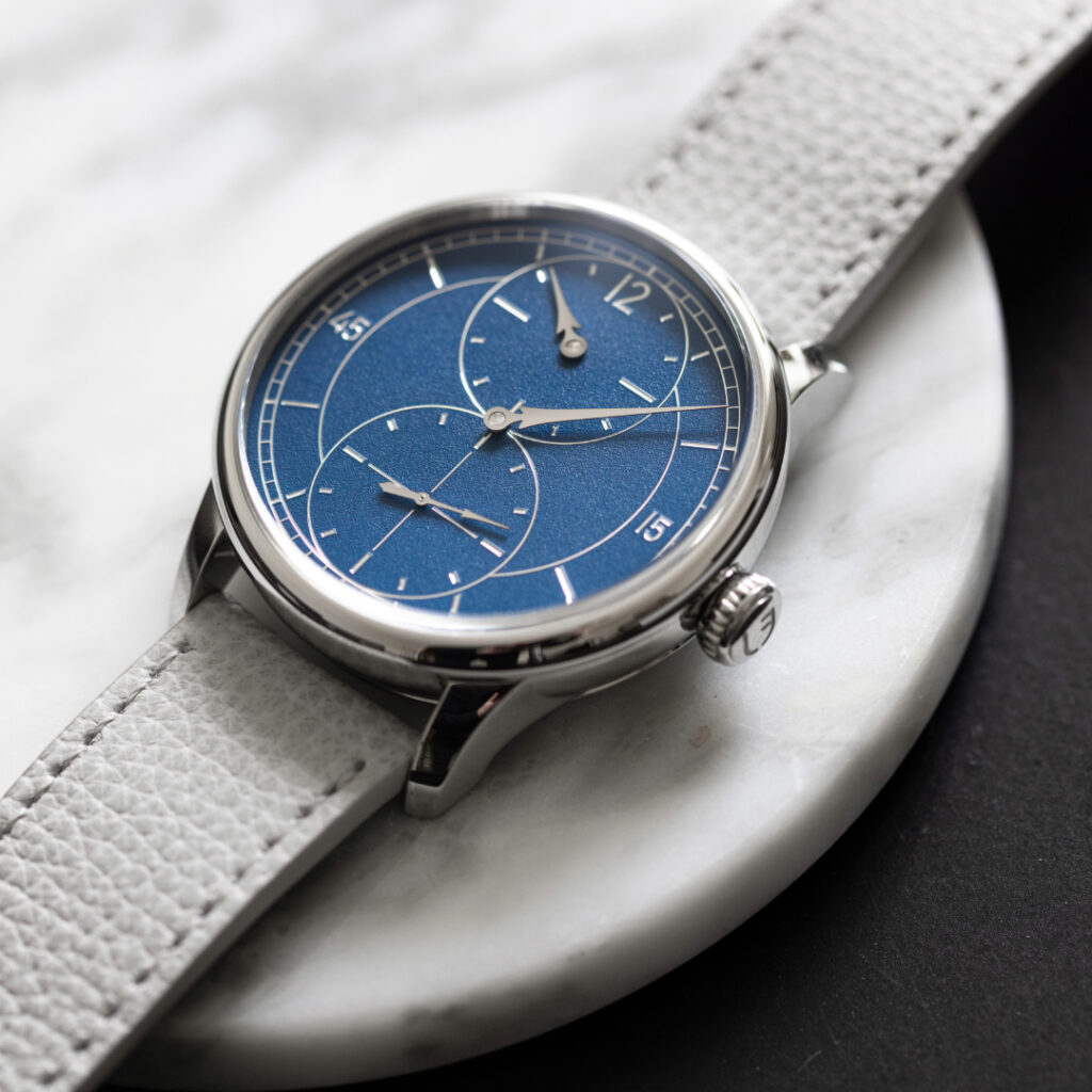Louis Erard Le Régulateur Gravé Bleu watch