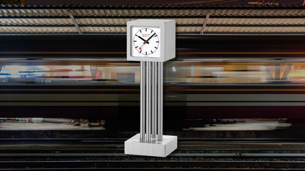 Mondaine Shrinks Its Iconic Zurich Meeting Spot Clock