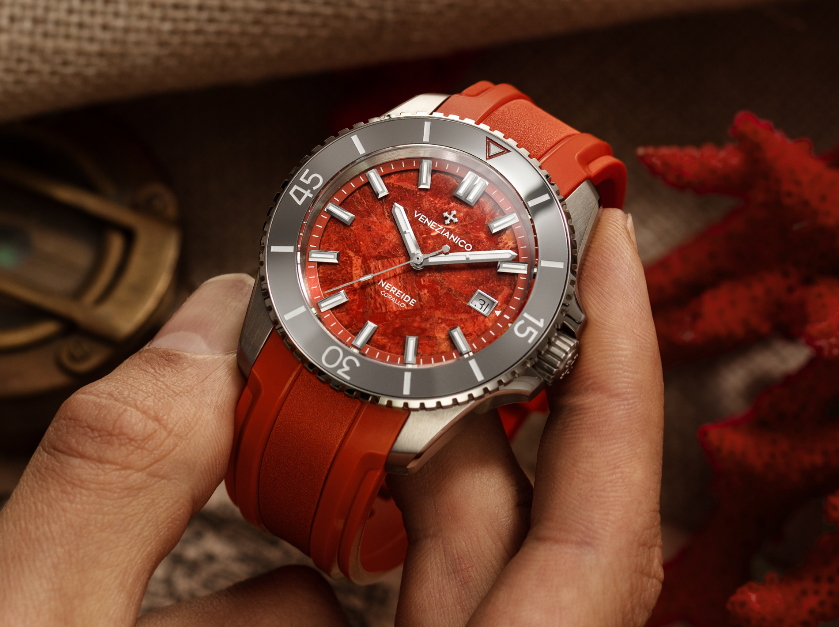 Venezianico Introduces Its First Coral Dial